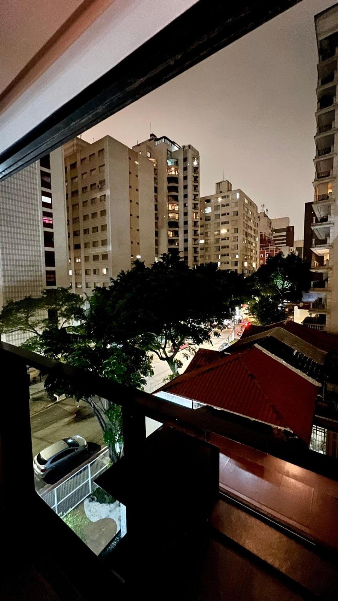 Em Flat Nos Jardins Apartamento *